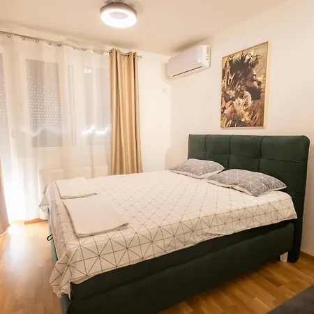 Apartmani 94 Novi Sad Exterior photo